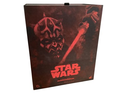 Lot 686 - Star Wars Hot Toys Deluxe Version 1/6th scale Darth Maul with Sith Speeder, with box DX17 & Emperor & Throne, with box MMS468, (DISPLAYED models contents may be incomplete) (2)