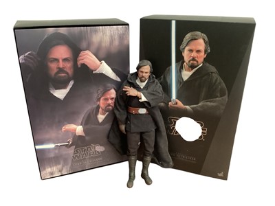Lot 677 - Star Wars Hot Toys Sideshow 1/6th scale Luke Skywalker Bespin Outfit, with box DX07, Hot Toys Special Edition Luke Skywalker, with box MMS297 and Hot Toys Luke Skywalker Crait MMS507, Anakin Sky...