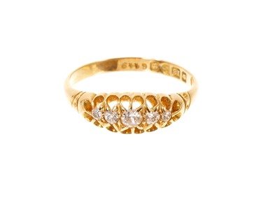 Lot 397 - Edwardian diamond five stone ring in 18ct gold setting