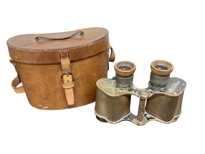 Lot 794 - Pair of First World War Ross binoculars, engraved Capt. A. W. Craig. R. N., in a brown leather case