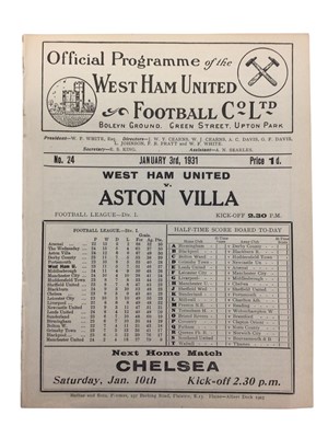 Lot 255 - West Ham v Aston Villa January 3rd 1931 - Ex binder