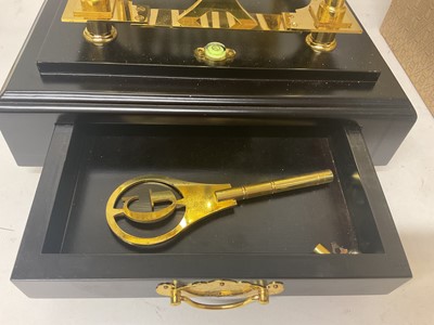 Lot 626 - Modern Chinese Congreve 'rolling ball' clock