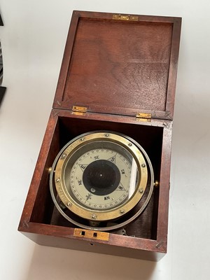 Lot 2403 - Ships compass in fitted mahogany case