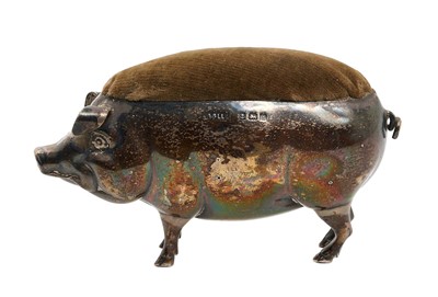 Lot 200 - Edwardian novelty silver pig pin cushion (Birmingham 1907)
