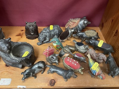 Lot 193 - Collection of animal ornaments