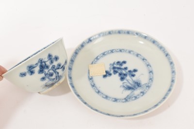 Lot 44 - Group of Chinese blue and white cargo porcelain, including a Vung Tau tea bowl, saucer and larger bowl with certificates, a Nanking tea bowl and saucer and larger bowl (6)