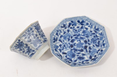 Lot 44 - Group of Chinese blue and white cargo porcelain, including a Vung Tau tea bowl, saucer and larger bowl with certificates, a Nanking tea bowl and saucer and larger bowl (6)