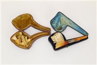 Lot 4151 - Carsved novelty meerschaum pipe in the form of...