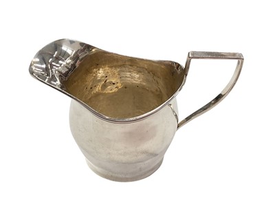 Lot 1075 - Georgian style silver cream jug (Birmingham 1929)