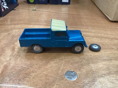 Lot 1969 - Corgi Toys diecast Chevrolet State Patrol No.223, Vauxhall Velox Saloon No.203M, Plymouth Sports Suburban Station Wagon No.219, Rover 90 Saloon No.204, Jaguar 2.4 litre Saloon No.208S, Austin A4...