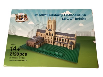 Lot 668 - Bright Bricks St Edmundsbury Cathedral collectors' Model, 2128 pcs, boxed No.0072 (1)
