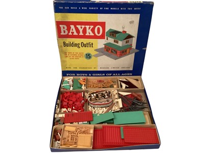 Lot 664 - Bayko building bricks & others (qty)