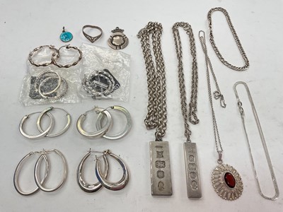 Lot 1098 - Group of silver and white metal jewellery to include two silver ingot pendants, various chains, hoop earrings etc