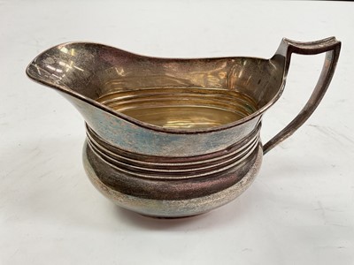 Lot 1055 - Edwardian Mappin & Webb silver cream jug (Sheffield 1909)
