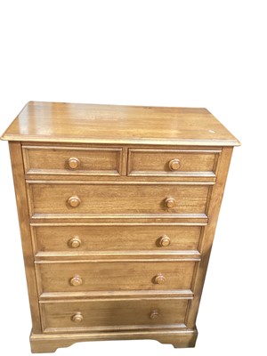 Lot 1217 - Good quality Willis & Gambier bedroom suite, comprising chest of drawers, 88cm wide, 46cm deep, 120cm high, pair of three drawer bedside chests, 49cm wide, 40cm deep, 66cm high and a sleigh...