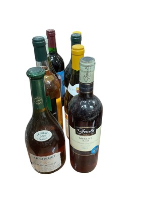 Lot 416 - Eight bottles of assorted wines (8).