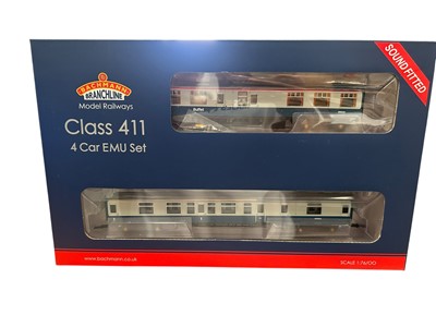 Lot 1829 - Bachmann OO Gauge Class 411 Four Car EMU Set BR Blue & Grey, boxed 31-424SF (1)