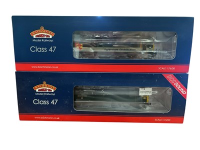Lot 1836 - Bachmann OO Gauge Class 47 Sir Daniel Gooch 47628 British Rail green yellow ends and Class 47 The Sapper 47306 (Kernow MRC Exclusive), boxed 32-816XDS (2)
