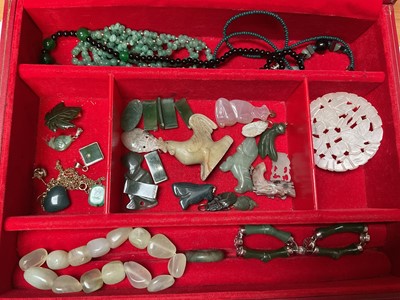 Lot 71 - Jewellery box containing jade/ green hard stone and similar jewellery