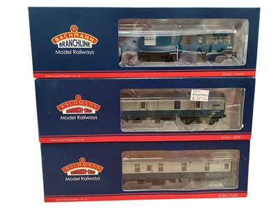 Lot 1844 - Bachmann OO Gauge BR Mk1 GUV Intercity Motorail coaches, both boxed 39-276 & 39-274A, plus BR Mk1 Intercity Brake Corridor BSK, boxed 39-080, Mk2A FK Corridor First Coach, boxed 39-341 and B...