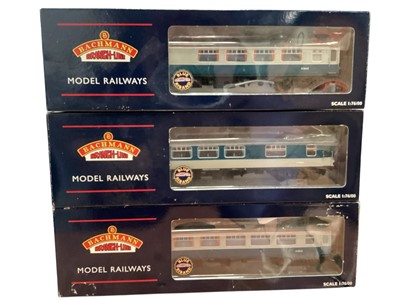 Lot 1849 - Bachmann OO Gauge Blue & Grey Mk1 Pullman Coaches including SK Kitchen (second with lighting) 39-301 (x2), BSP Bar (Second with lighting) 39-321 (x3) and Parlour (First with lighting) 39-291...