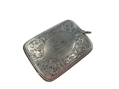 Lot 1121 - Edwardian silver vesta case with engraved monogram and foliate scroll decoration (Birmingham 1901)