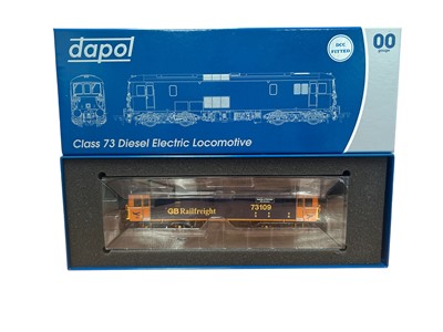 Lot 1856 - Dapol OO Gauge GB Railfreight Class 73 Battle of Britain (80th Anniversary) 73109, boxed 4D-006-021S (1)