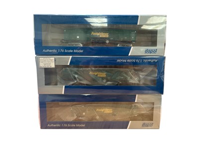 Lot 1862 - Dapol OO Gauge Twin Pack MJA Freightliner Heavy Haul Bogie Box Wagons, boxed 4F-025-012 & 4F-025-013 (x2), (3 total)