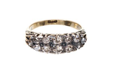 Lot 405 - Victorian diamond two-row ring