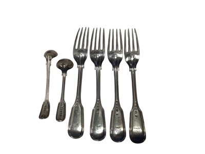 Lot 188 - Collection of silver fiddle and thread double struck cutlery