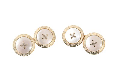 Lot 499 - Pair of good quality Edwardian gold and white enamel cufflinks