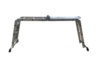 Lot 268 - Wolf multipurpose ladder/platform