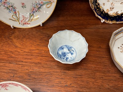 Lot 6 - Group of 18th and 19th century English, continental and Chinese ceramics, including Nymphenburg, Samson, Naples, etc