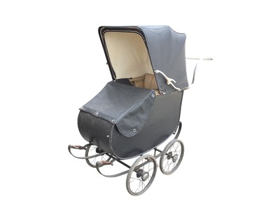 Lot 269 - Victorian black baby's pram with cream interior
