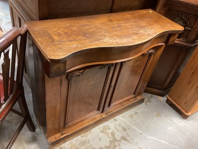 Lot 1380 - Victorian walnut serpentine fronted chiffonier, 104cm wide, 39cm deep, 85.5cm high