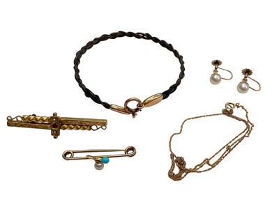 Lot 1160 - Victorian 9ct gold gem set bar brooch, yellow metal brooch, pair 9ct gold screw back pearl earrings, 9ct gold chain and a bracelet with 9ct gold mounts