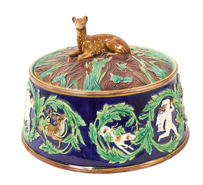 Lot Victorian George Jones majolica game pie dish, circa 1875
