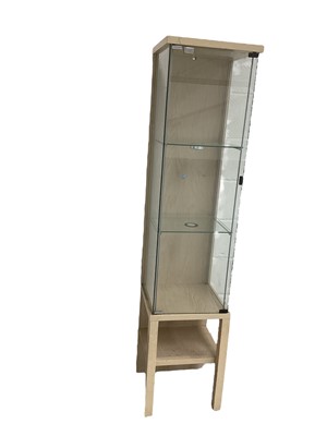 Lot 1430 - Glass display cabinet