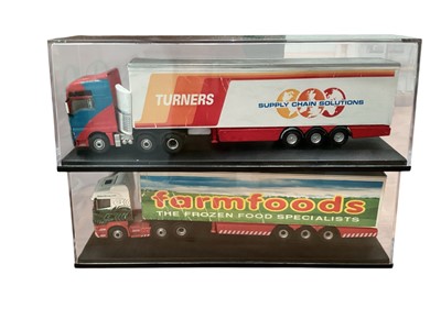 Lot 1887 - Corgi The Original Omnibus & Oxford OO Gauge diecast vehicles, in Perspex boxes, approx 40 (1 box)
