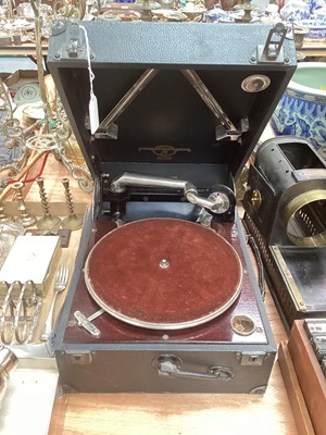 Lot 579 - Columbia portable gramophone