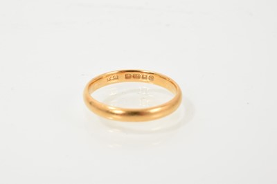 Lot 491 - 22ct gold wedding ring, London 1958