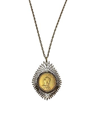 Lot 117 - Victorian gold full sovereign 1888, in 9ct gold pendant mount on yellow metal chain