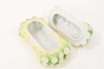 Lot 95 - Herend asparagus shaped box and cover