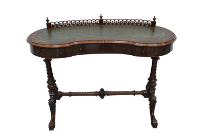 Lot 1396 - Good quality Victorian rosewood kidney shape writing table