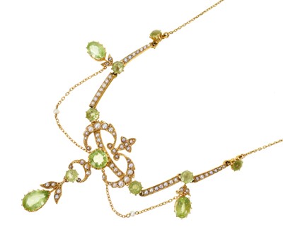 Lot 353 - Edwardian peridot and seed pearl necklace
