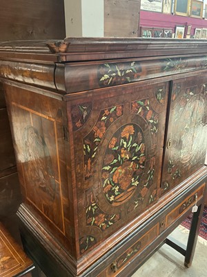 Lot 1432 - Good William & Mary walnut oyster veneered, specimen wood and green stained ivory marquetry inlaid cabinet on later stand, with cushion frieze drawer and fitted interior of drawers about centr...
