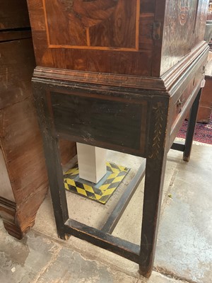 Lot 1432 - Good William & Mary walnut oyster veneered, specimen wood and green stained ivory marquetry inlaid cabinet on later stand, with cushion frieze drawer and fitted interior of drawers about centr...