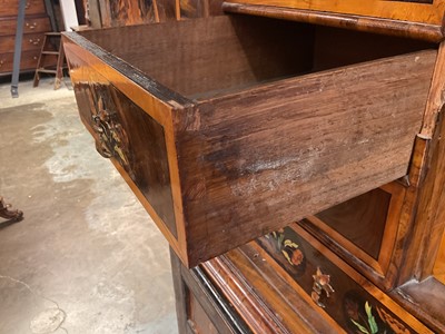 Lot 1432 - Good William & Mary walnut oyster veneered, specimen wood and green stained ivory marquetry inlaid cabinet on later stand, with cushion frieze drawer and fitted interior of drawers about centr...