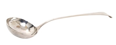 Lot 276 - Georgian silver Old English pattern soup ladle (marks distorted). All at approximately 8ozs.