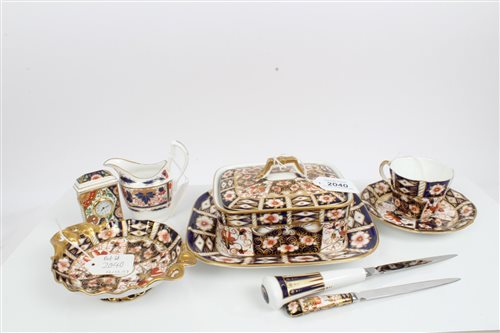 Lot 2040 - Selection of Royal Crown Derby Imari items -...